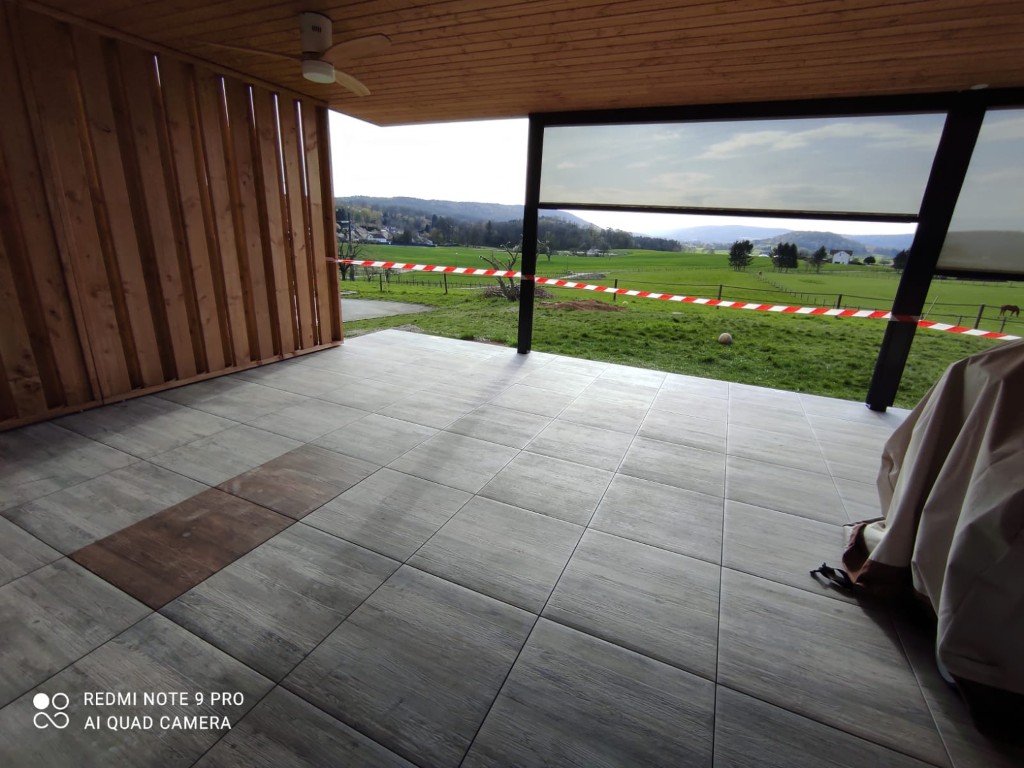 Terrasse sur plots & bois réalisée par LTO